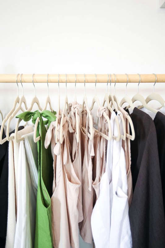 Capsule wardrobe color ideas