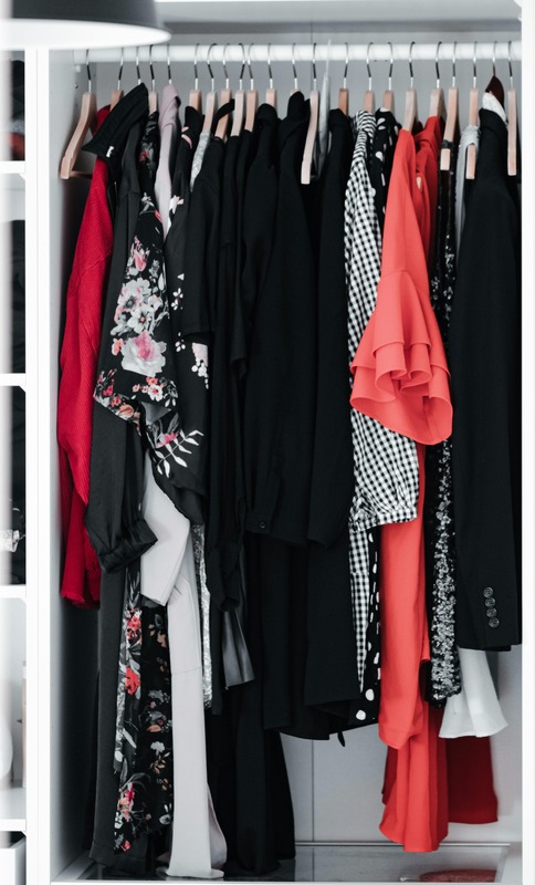 Versatile capsule wardrobe