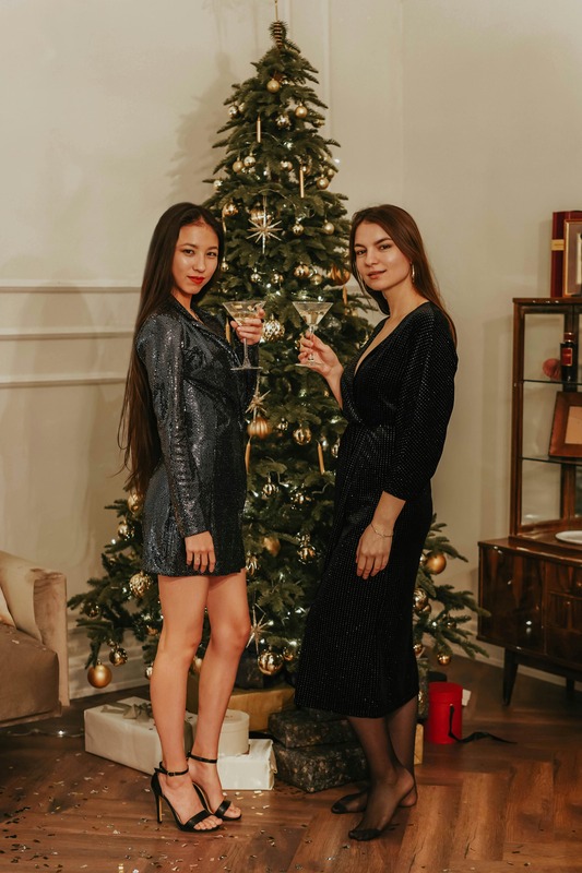  Christmas Party Dresses for Work
